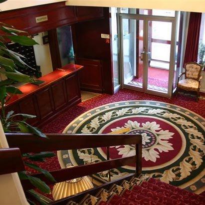 Courtlands Hotel AEGON International Interno foto
