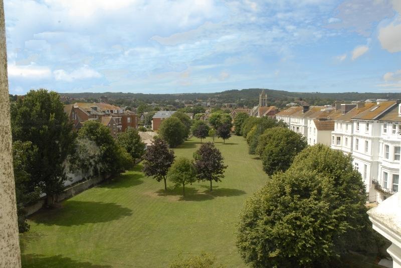 Courtlands Hotel AEGON International Esterno foto