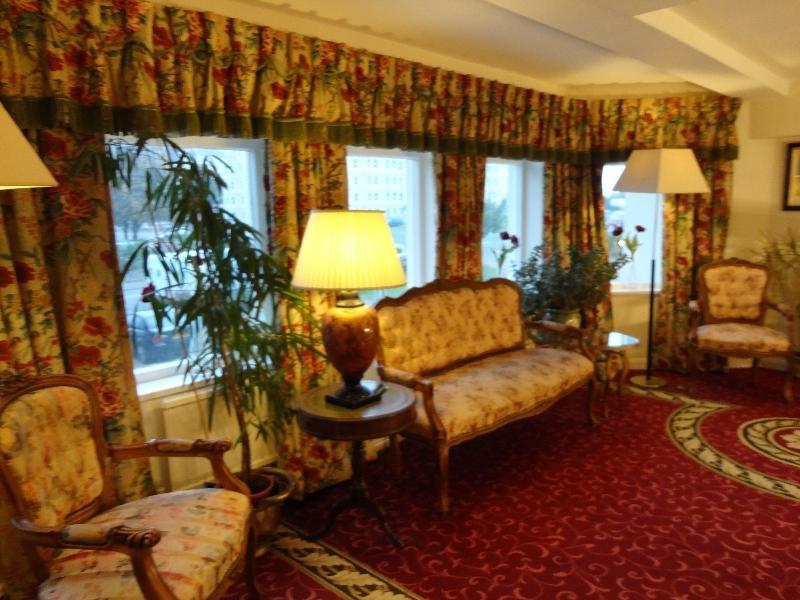 Courtlands Hotel AEGON International Esterno foto