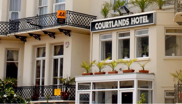 Courtlands Hotel AEGON International Esterno foto